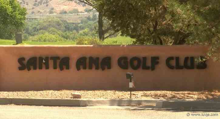 Scholarship-providing nonprofit supported through Santa Ana golf tournament