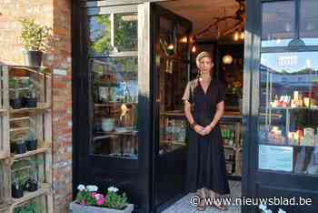 Anke (43) opent feestelijk haar Winkeltje: “Ik wil alles en iedereen in het dorp samenbrengen”