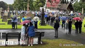 Funeral held for British teenager Jay Slater