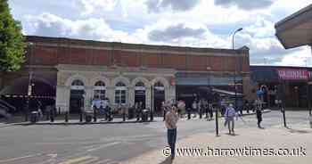 Five-hour delays at busy London station affecting major train lines