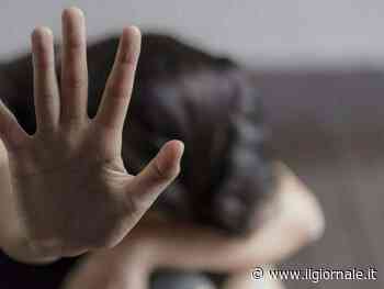 Genova, fa salire un ragazzo in casa e poi viene violentata