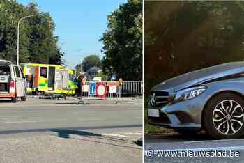 Fietser (66) in levensgevaar met MUG-helikopter naar ziekenhuis na aanrijding met auto