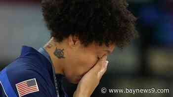 Brittney Griner lets tears flow during national anthem after U.S. women win gold