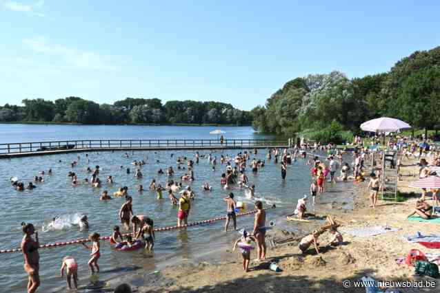 Tweede topdag op rij in De Gavers: “Zwemzone hele dag volzet en lange wachtrijen aan de ingang”
