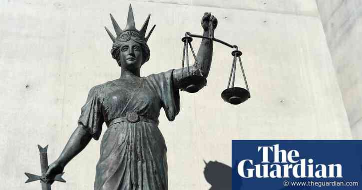 Melbourne lawyer obtained more than $250,000 from will he urged cognitively impaired 91-year-old to sign, tribunal finds