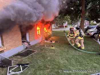 Tenants displaced by Sarnia apartment building fire: Police and fire