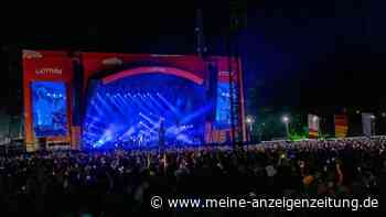 Plötzlicher Tod auf einem Festival: 18-Jähriger vermutet Kater – doch er liegt falsch