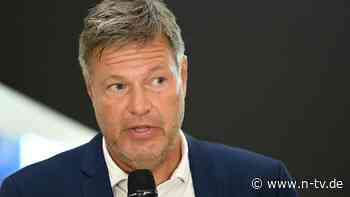 "Wirklich für die Füße": Genervter Habeck gelobt Besserung im Haushaltsstreit