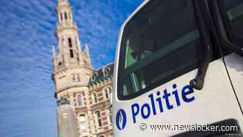 Auto rijdt in op jongeren in Vlaams dorp Zandvliet, vijf zwaargewonden