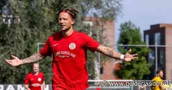 Flinke domper voor Arnhemse voetbalclub: topschutter kiest vlak voor competitiestart voor buitenlands avontuur