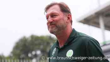 VfL-Trainer Hasenhüttl zum Fantalk im Wolfsburger B‘moovd