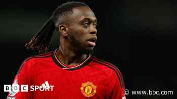 West Ham sign Man Utd defender Wan-Bissaka for £15m