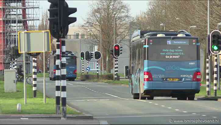 Almere - 'Onacceptabel dat Almeerse Waterwijk zonder openbaar vervoer zit'