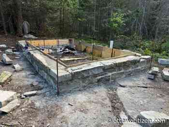 Houseworks: Simple, traditional DIY stonework 