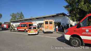 Nach Betriebsunfall: Ozongasaustritt in Eggstätt führt zu Feuerwehreinsatz