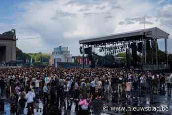Tale of Us en Boris Brejcha palmen Paleizenplein in tijdens Royal Palace Open Air