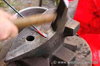 Bauernmarkt in Ottenhausen: Historische Schmiede zum Mitmachen