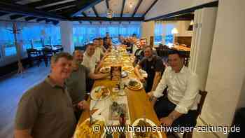 Gifhorns Basketballer: Essen mit Bürgermeister Nerlich