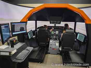 BGSU previews new commercial jet simulator set to be utilized this year