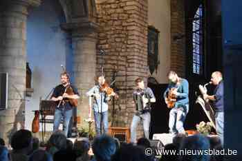 Elke dag folkconcert en folkbal in Gooik