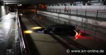 Unwetter in Deutschland: Wohnhaus brennt, Pflegeheim evakuiert – Eurocity kollidiert mit Baum