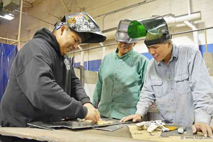 UNM-Gallup gives local high school students hands-on experiences, kickstarting future careers
