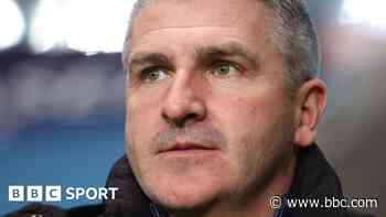 Preston part company with Lowe after he asked to leave