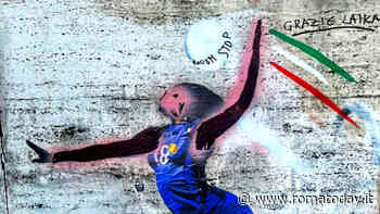 Poster Paola Egonu, restaurata l'opera di Laika