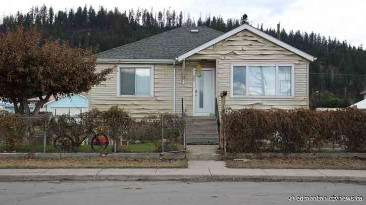 'Be very careful': Officials warn of potential hazards in homes still standing in Jasper