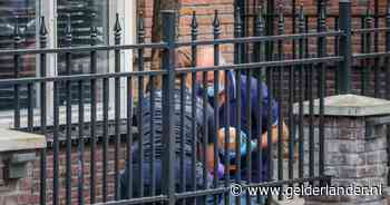 Experts na aanslag op huis overleden loodgieter: ‘Blijkbaar moet de boodschap nog altijd overkomen’