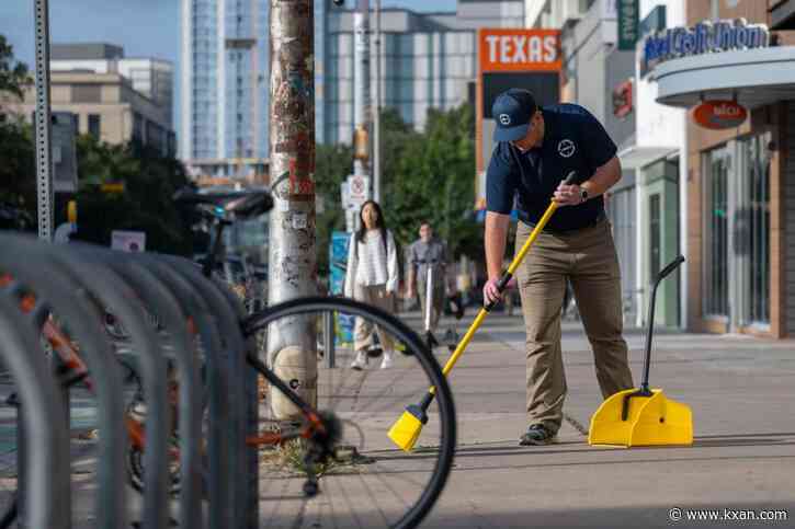 UT says West Campus Ambassadors successful in first year, expands program