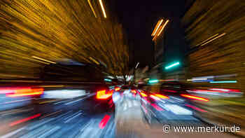 „Mit viel Glück an Friedhof und Gefängnis vorbeigeschrammt“: Junges Paar lieferte sich wilde Verfolgungsjagd mit der Polizei