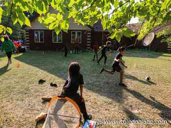 Photo Gallery: Back 2 School Family Game &amp; Movie Night at Ottawa Park