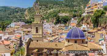 Airline offers free flights to Spanish hotspot if you have one of these 2 names