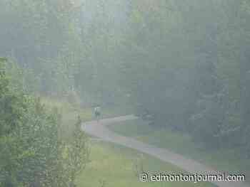 Edmonton weather: Air quality remains very high risk for the week