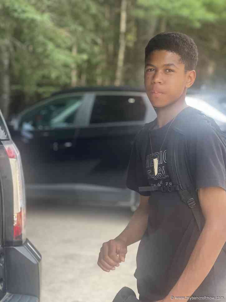 Teen kicks off lawn game start-up, with support from summer grant program 