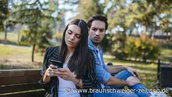 Fremdgehen: Vorsicht bei diesen Apps auf dem Handy des Partners