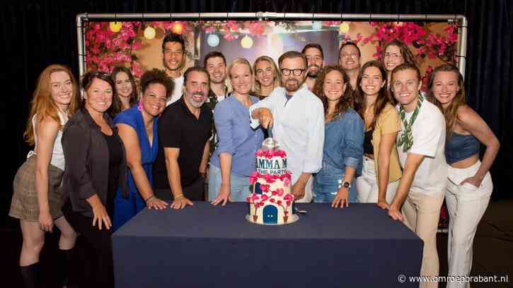 Mamma Mia-ster Anouk Maas oog in oog met Björn van ABBA: 'Een legende'