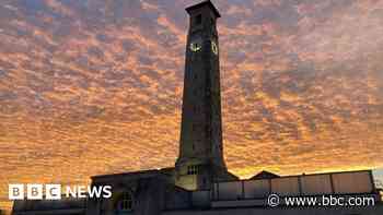Early risers catch vivid August sunrise