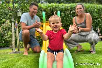 Gestatten, „Juna mittendrin“: Zu Besuch beim Stadtfest-Baby