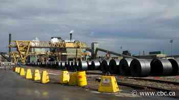 Hamilton's steel mills are polluting above Ontario rules even after exemption expired 1 year ago