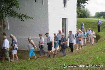 Opnieuw veel deelnemers voor jaarlijkse bedevaart naar gerestaureerde kapel in ’t Hammeke