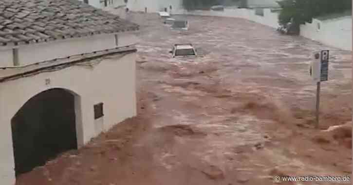 Land unter auf Menorca – Flugreisende sitzen in Palma fest
