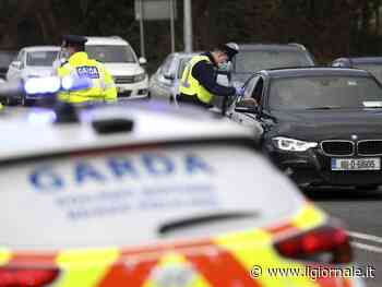 Sedicenne radicalizzato assalta cappellano militare in Irlanda. Sospetto movente terroristico