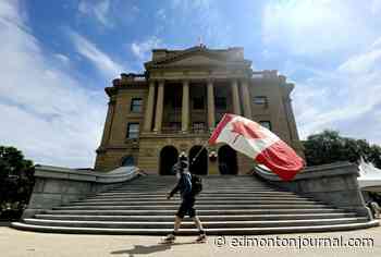 Nenshi, Smith tied in approval rating, majority oppose provincial pension plan: Leger poll