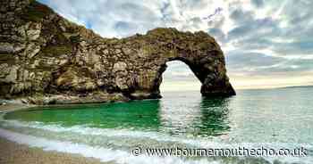 Tourist blasts 'puddles of urine' and 'overpriced rolls' at Durdle Door