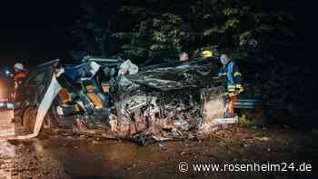 Horror-Unfall in Bayern: Betrunkener Teenager (16) klaut Audi Q7 und rast Kumpel (†16) in den Tod