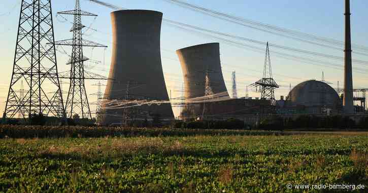 Ermittlungen gegen Störer bei Sprengung von AKW-Türmen