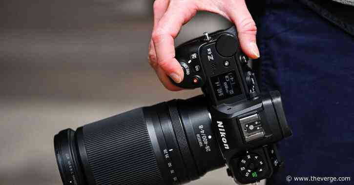 8 photo sites that let you showcase and discuss your work