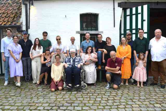 Internationaal dubbel viergeslacht gevierd in familie Lembregts met baby Julian uit Wales en zoon Jan die speciaal uit Canada komt